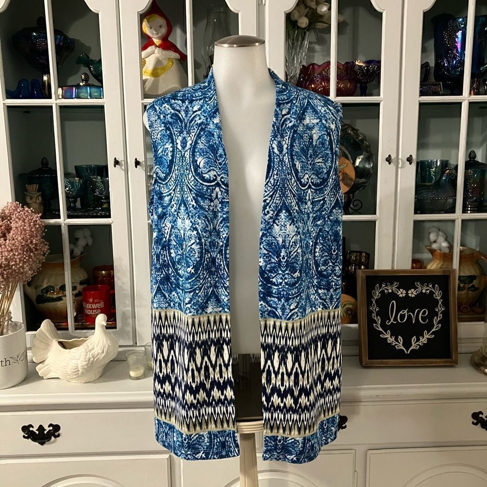 Blue Cardigan Vest  Sz Medium  Onque Casuals